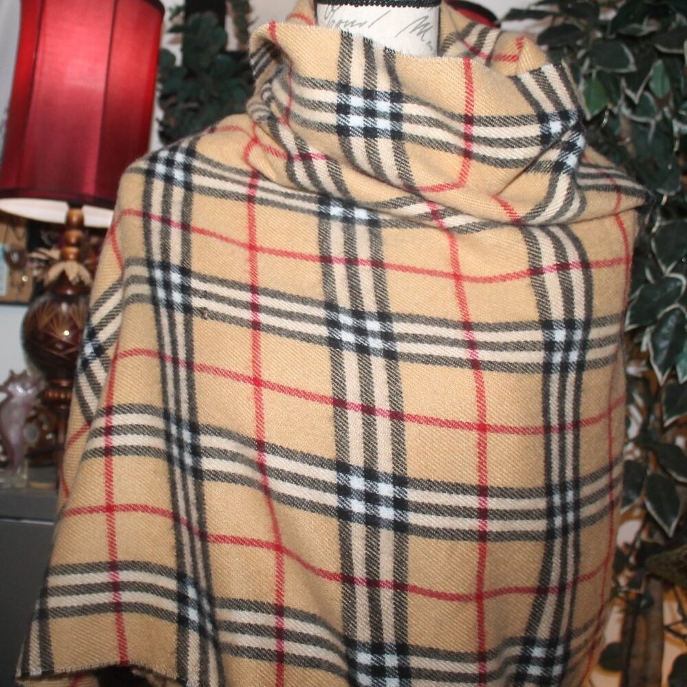 Nova Check Tartan Plaid Wrap w Fringe and Genuine Rabbit Fur Bottom Sz OS S M L - Picture 3 of 8